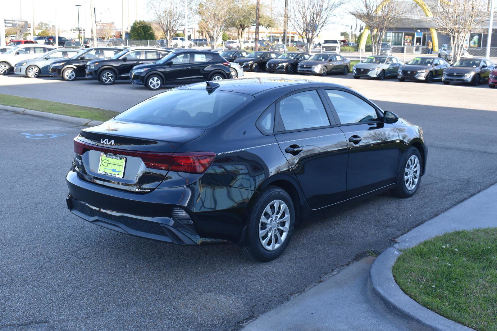 Used 2024 Kia Forte LX image 8