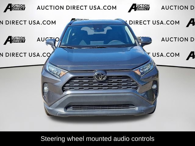 Used 2021 Toyota RAV4 XLE video 3