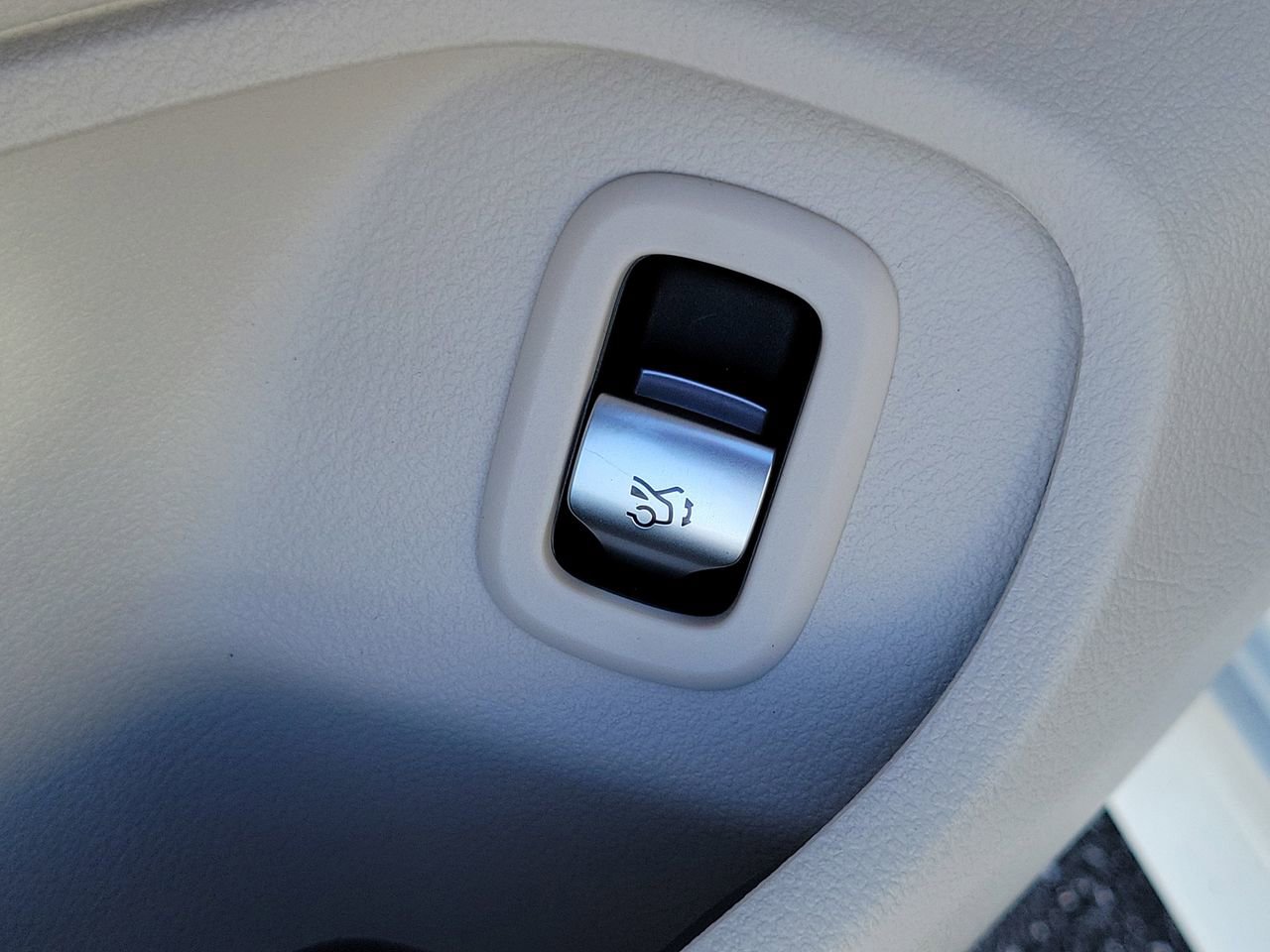 New 2026 Mercedes-Benz CLE 300 4MATIC Coupe image 20