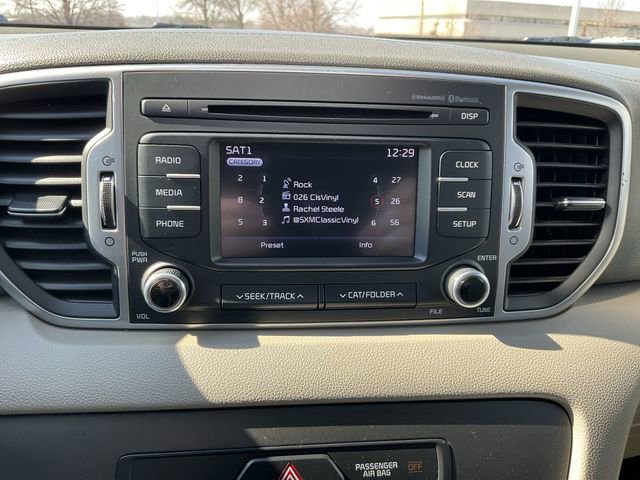 Used 2017 Kia Sportage LX image 12