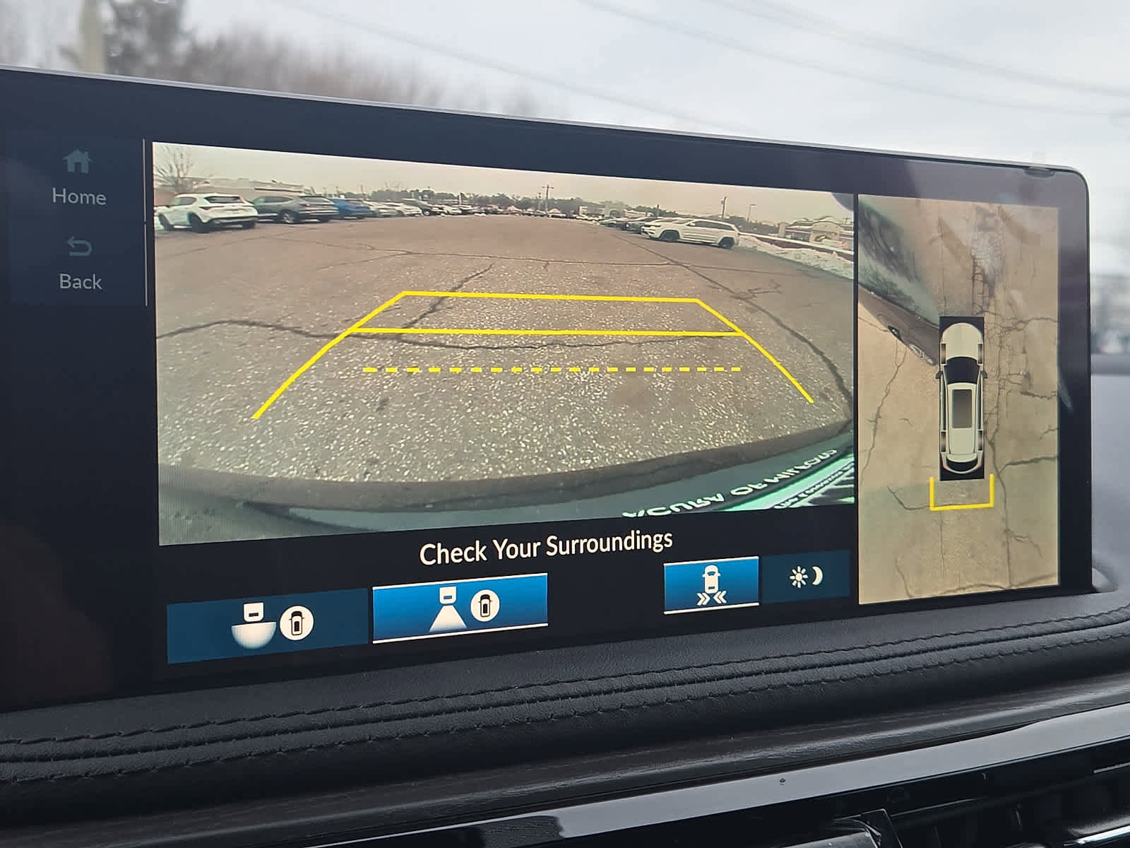 Certified 2025 Acura MDX SH-AWD w/ Advance Package image 20