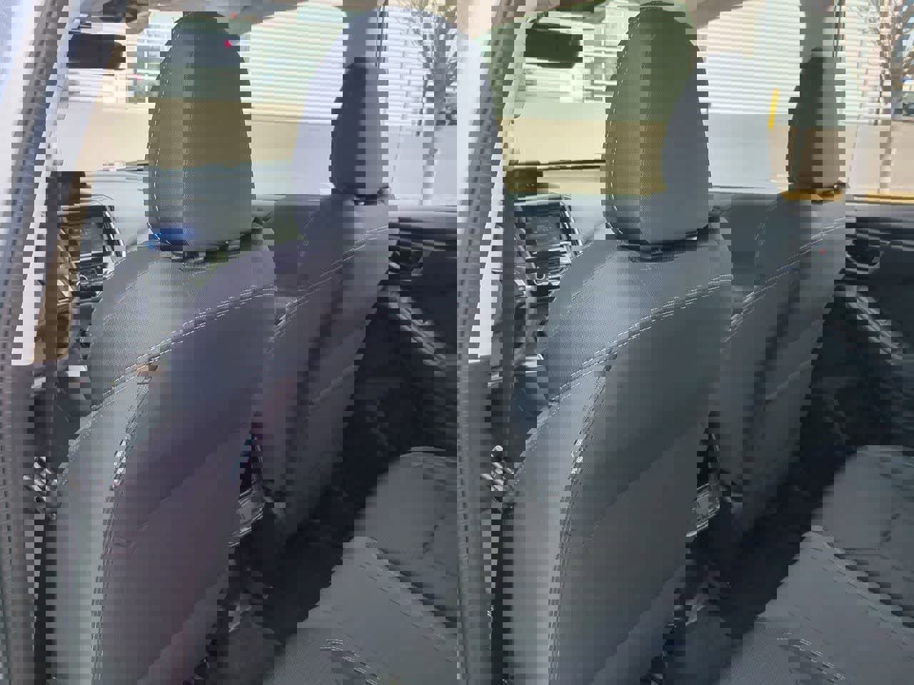 Used 2020 Subaru Forester w/ Alloy Wheel Package image 17