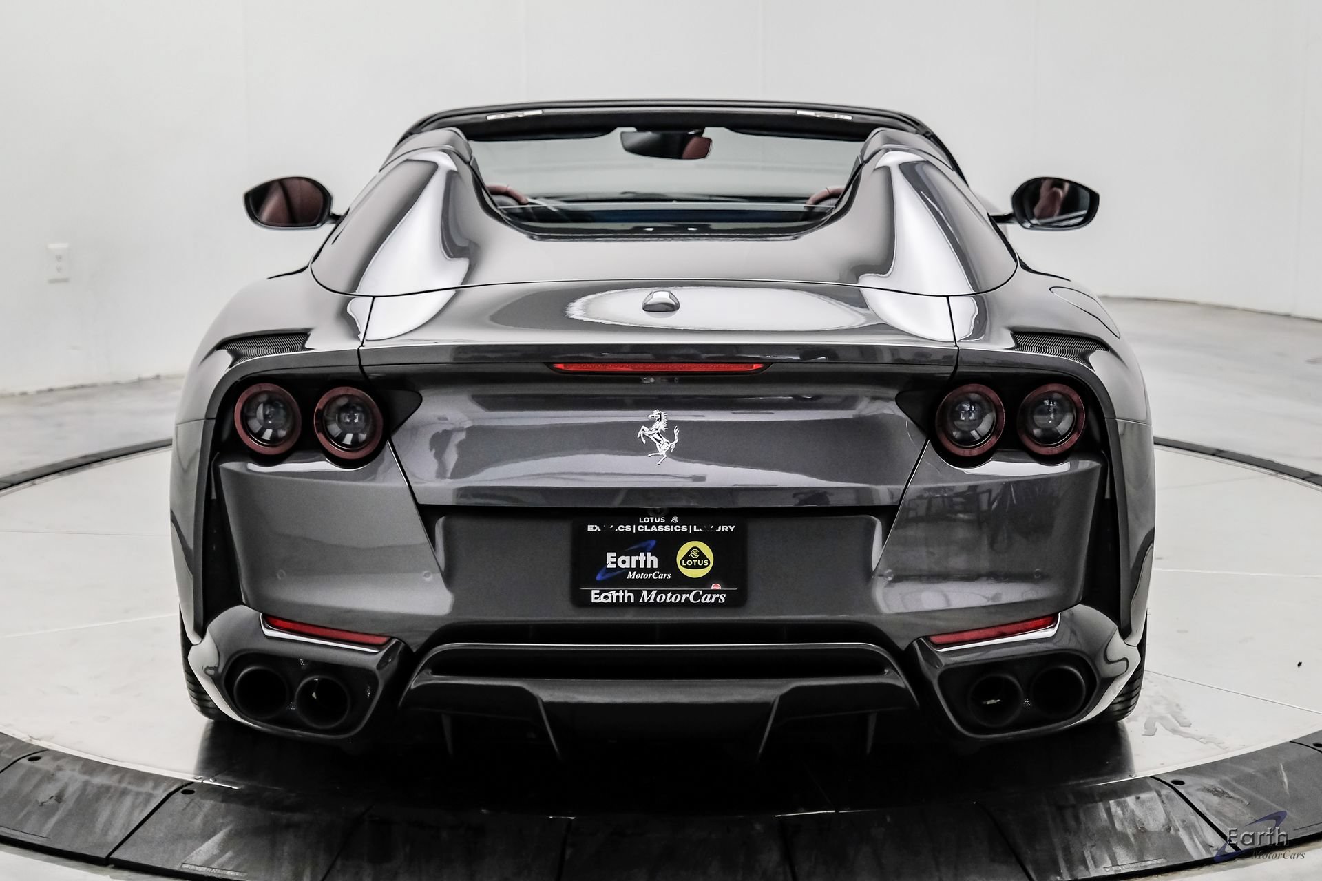Used 2023 Ferrari 812 GTS RWD image 16