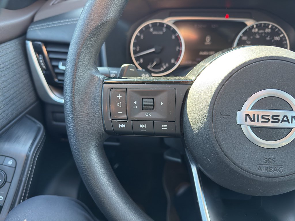 Used 2021 Nissan Rogue SV AWD/4WD image 20
