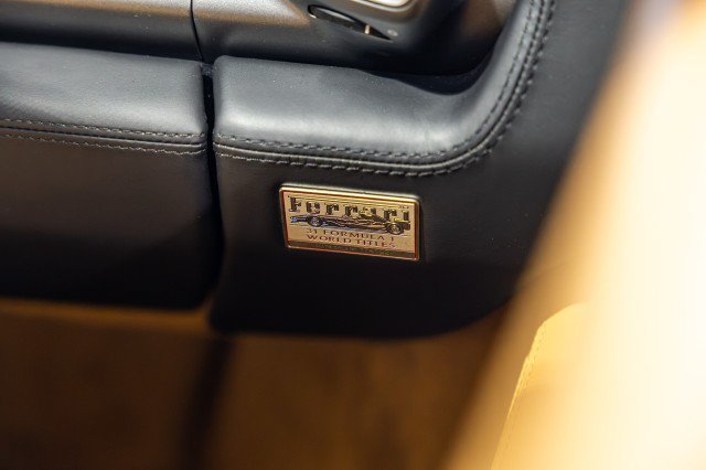 Used 2010 Ferrari 458 Italia Coupe RWD image 40