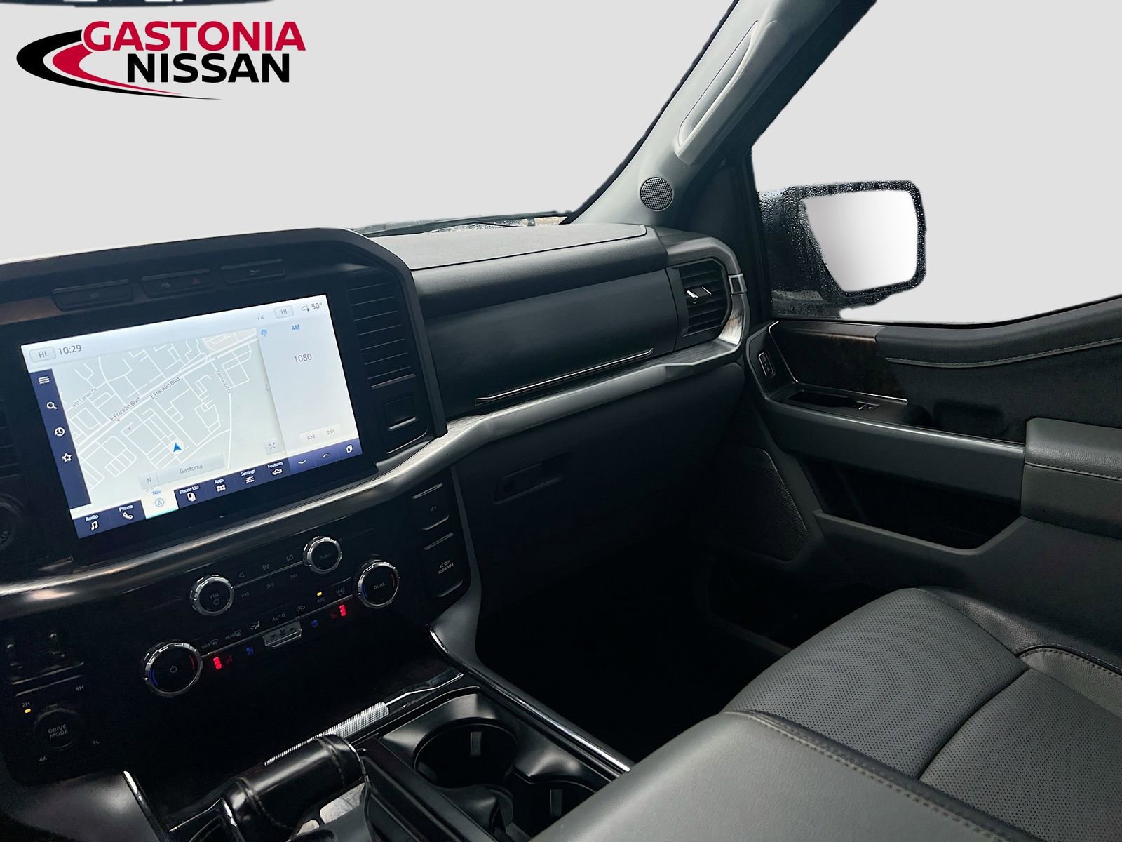 Used 2023 Ford F150 Lariat w/ Trailer Tow Package image 32