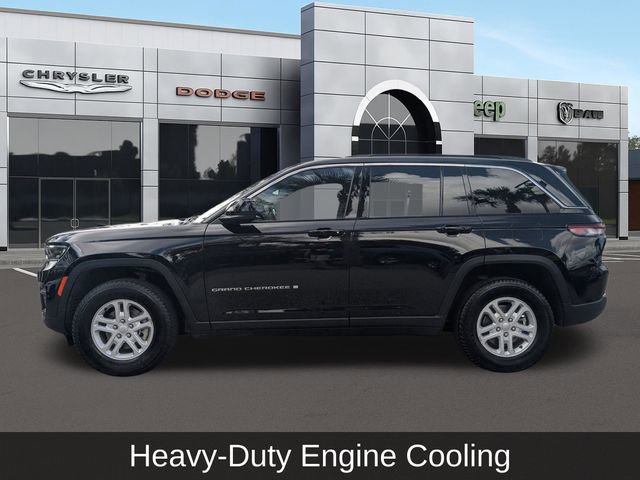 Used 2024 Jeep Grand Cherokee Laredo w/ Luxury Tech Group I image 8