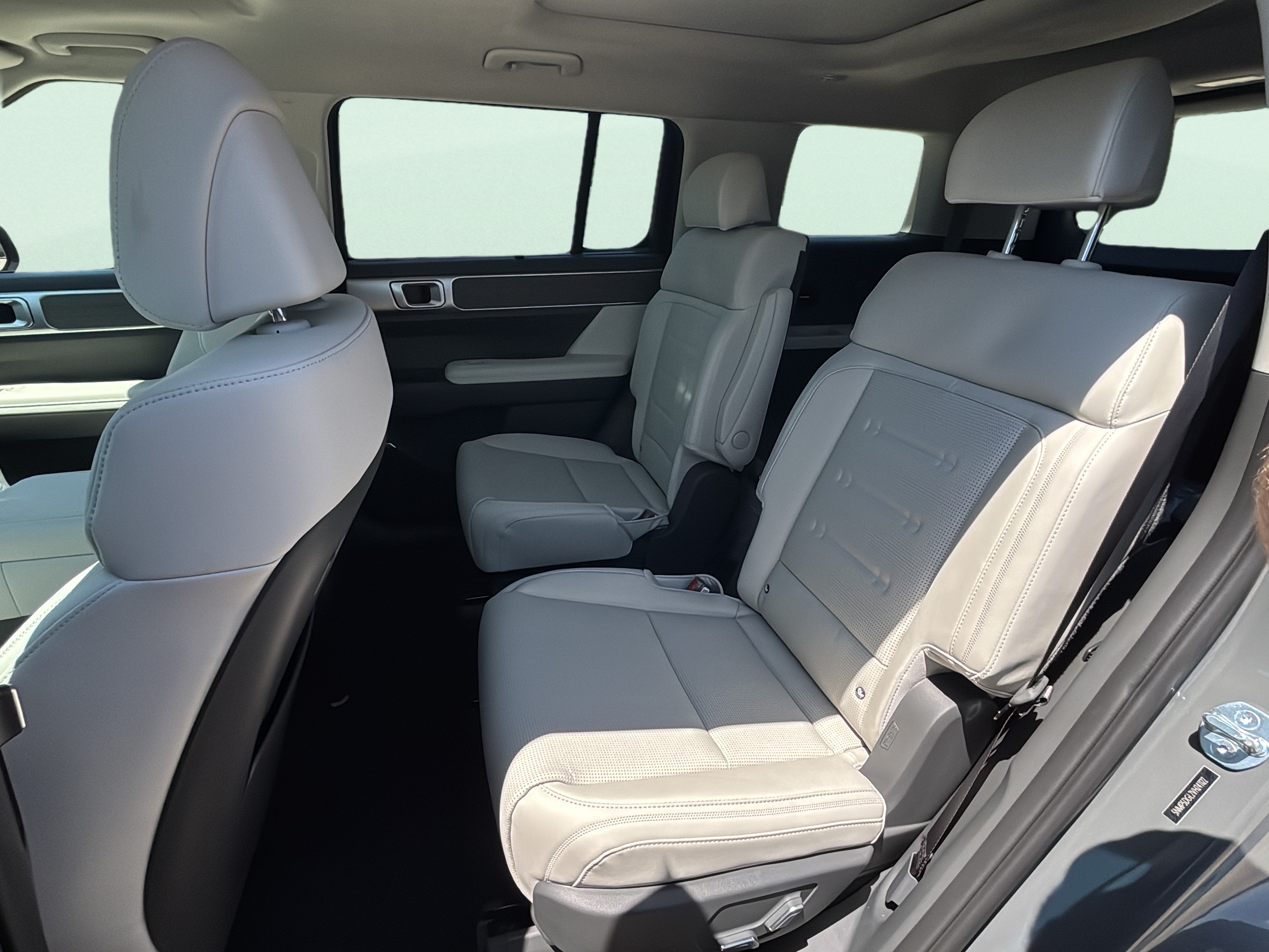 New 2027 Hyundai Santa Fe Calligraphy AWD/4WD image 19