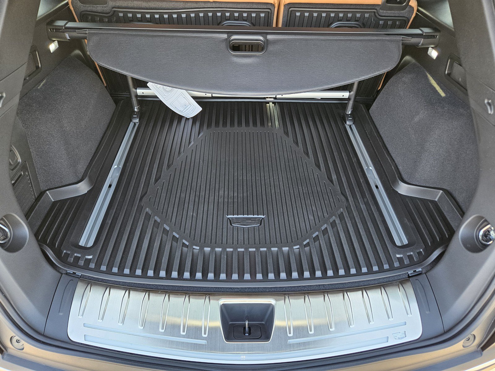 New 2026 Cadillac XT5 Premium Luxury w/ LPO, Floor Liner Package FWD image 22