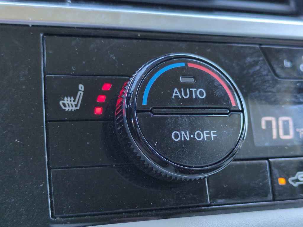 Used 2022 Nissan Pathfinder SL w/ Cargo Package image 22