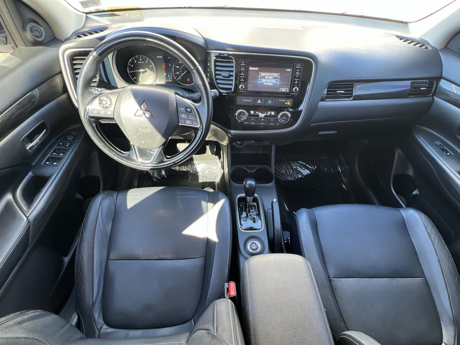 Used 2016 Mitsubishi Outlander SE AWD/4WD image 20