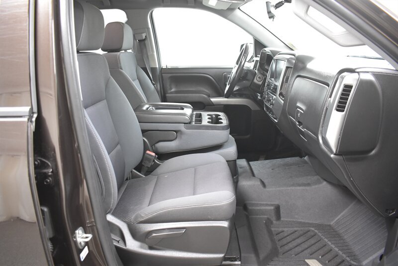 Used 2019 Chevrolet Silverado 1500 LT w/ All Star Edition AWD/4WD image 22
