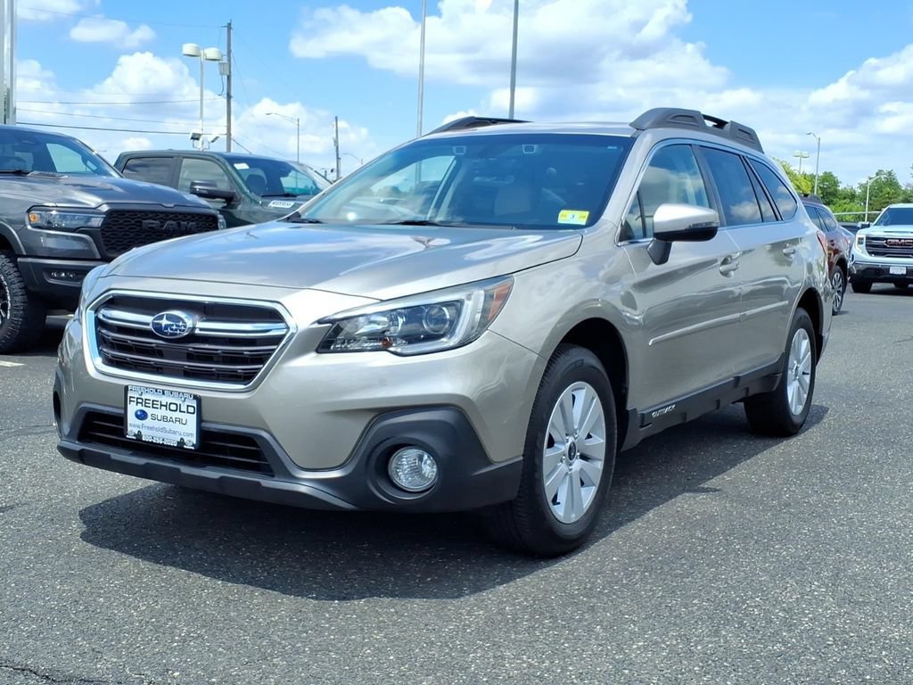 Used 2019 Subaru Outback 2.5i Premium AWD/4WD image 3