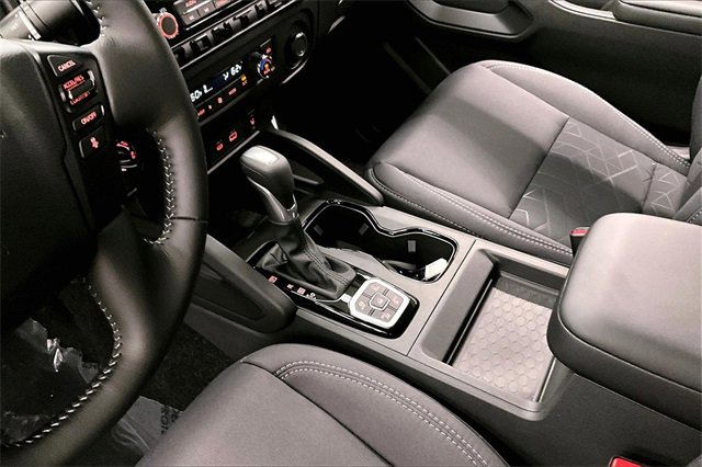 New 2026 Nissan Frontier SV image 8