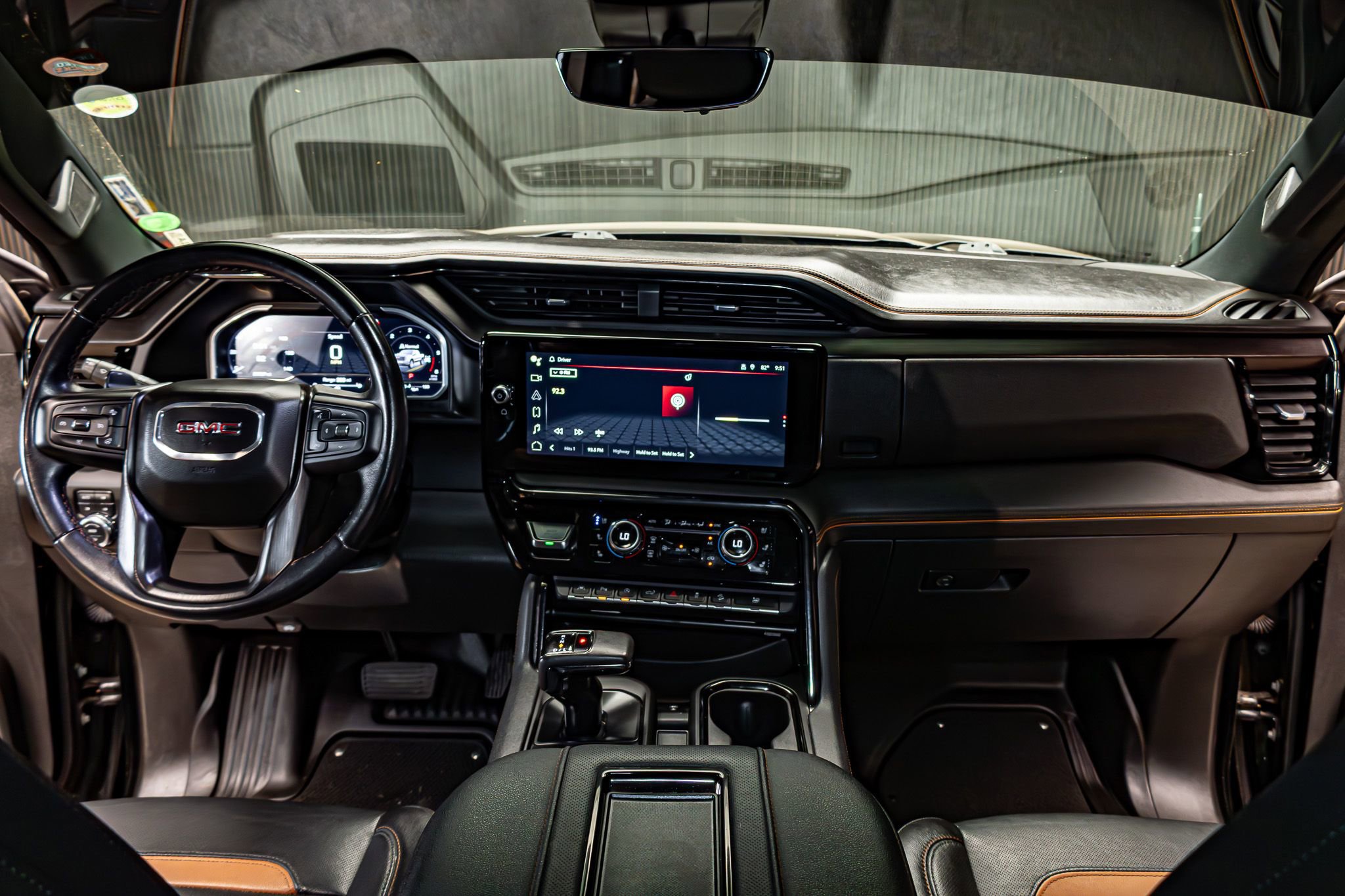 Used 2022 GMC Sierra 1500 AT4 w/ AT4 Premium Package image 18