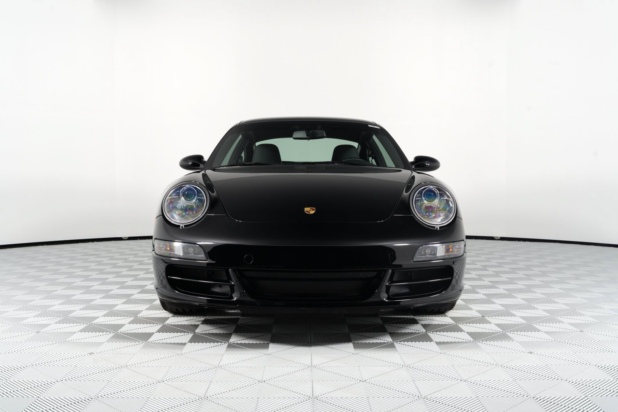 Used 2005 Porsche 911 Carrera S RWD image 14