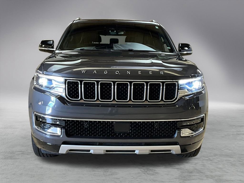 Used 2024 Jeep Wagoneer Series II w/ Flexible Seating Group image 2