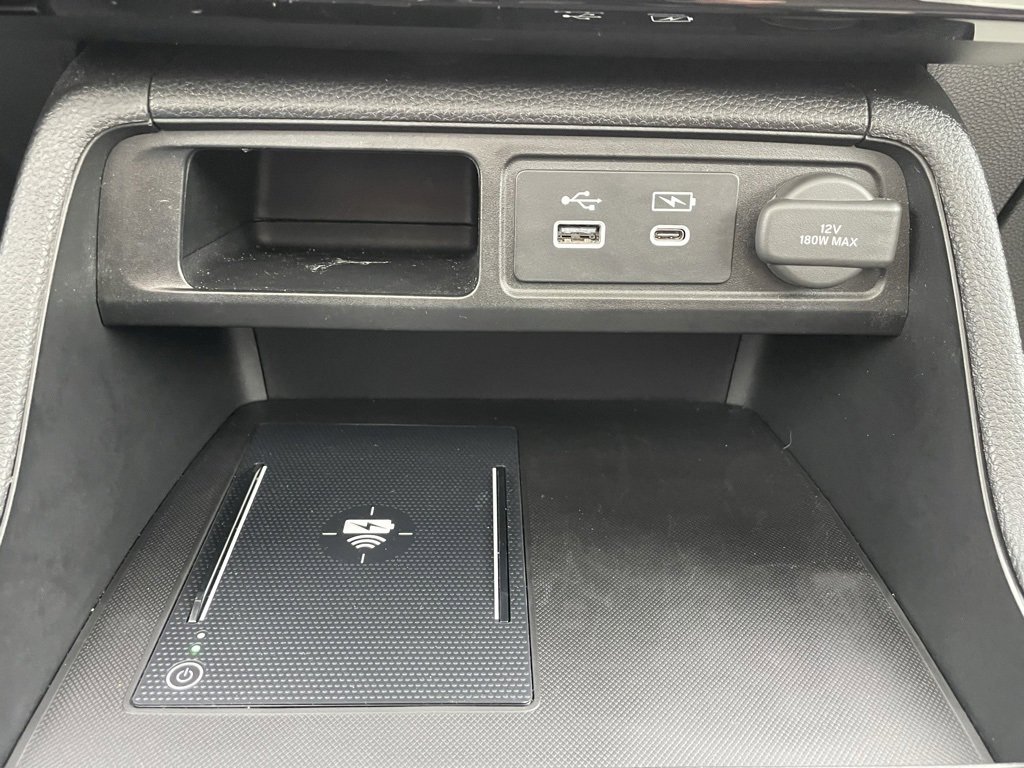 Used 2025 Honda Pilot Elite image 42