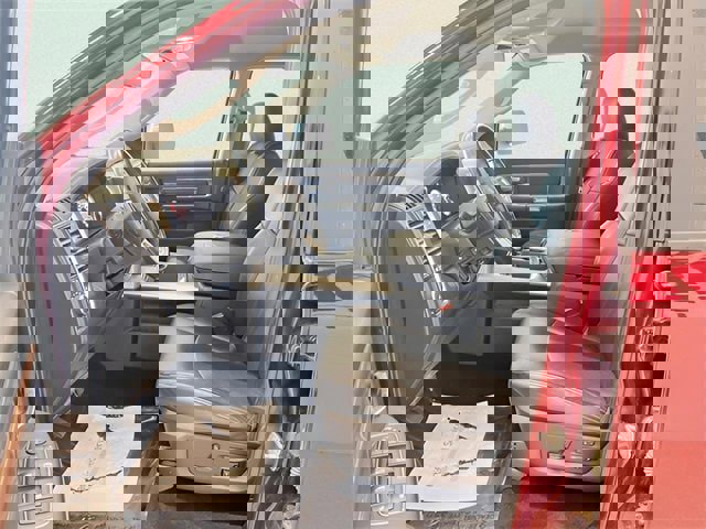 Used 2017 RAM 1500 Laramie w/ Convenience Group image 14