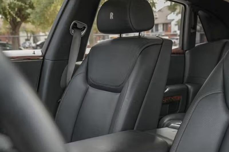 Certified 2016 Rolls-Royce Ghost Extended Wheelbase image 28