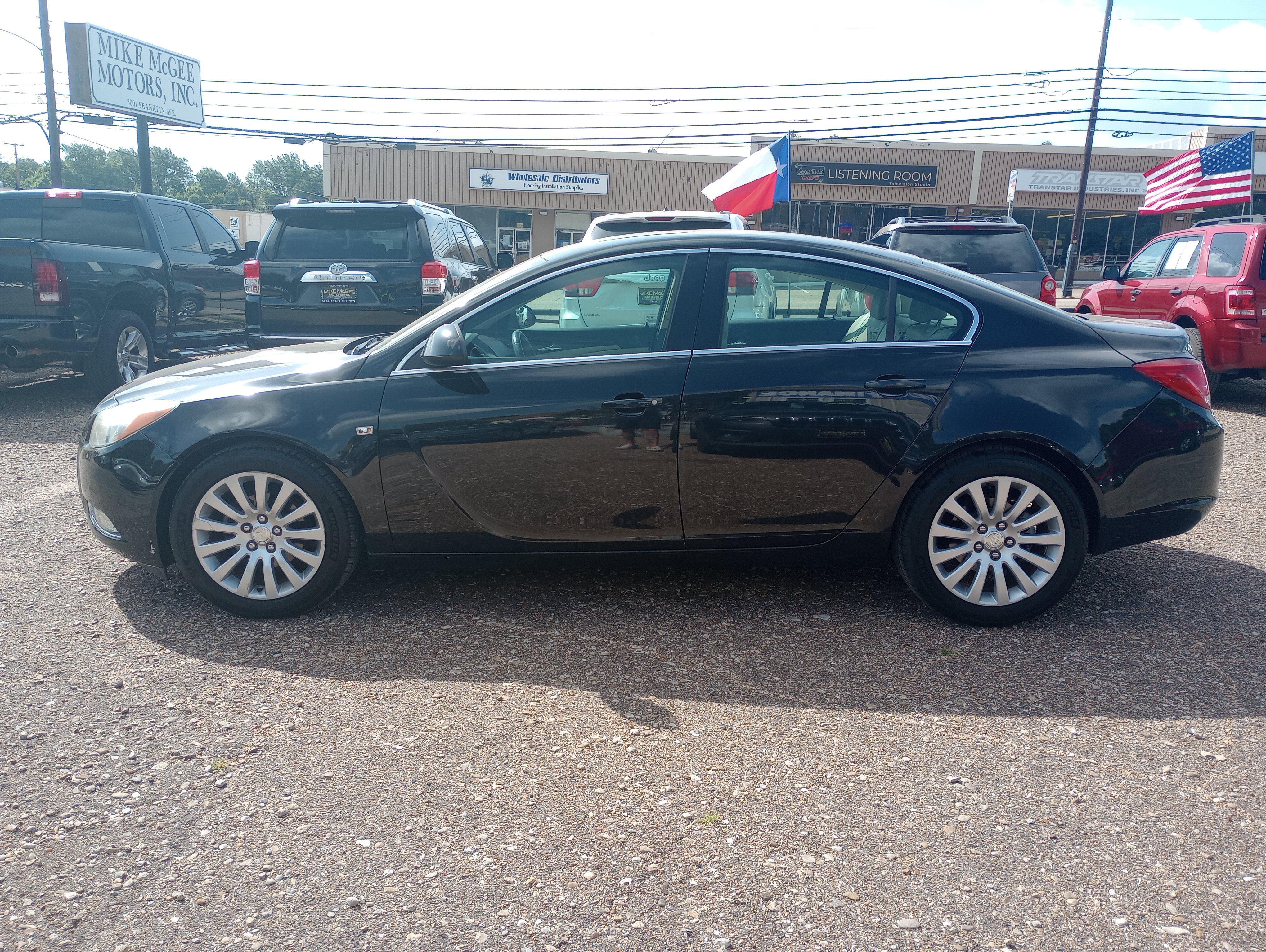 Used 2011 Buick Regal CXL w/ RL5 Preferred Equipment Group FWD image 4