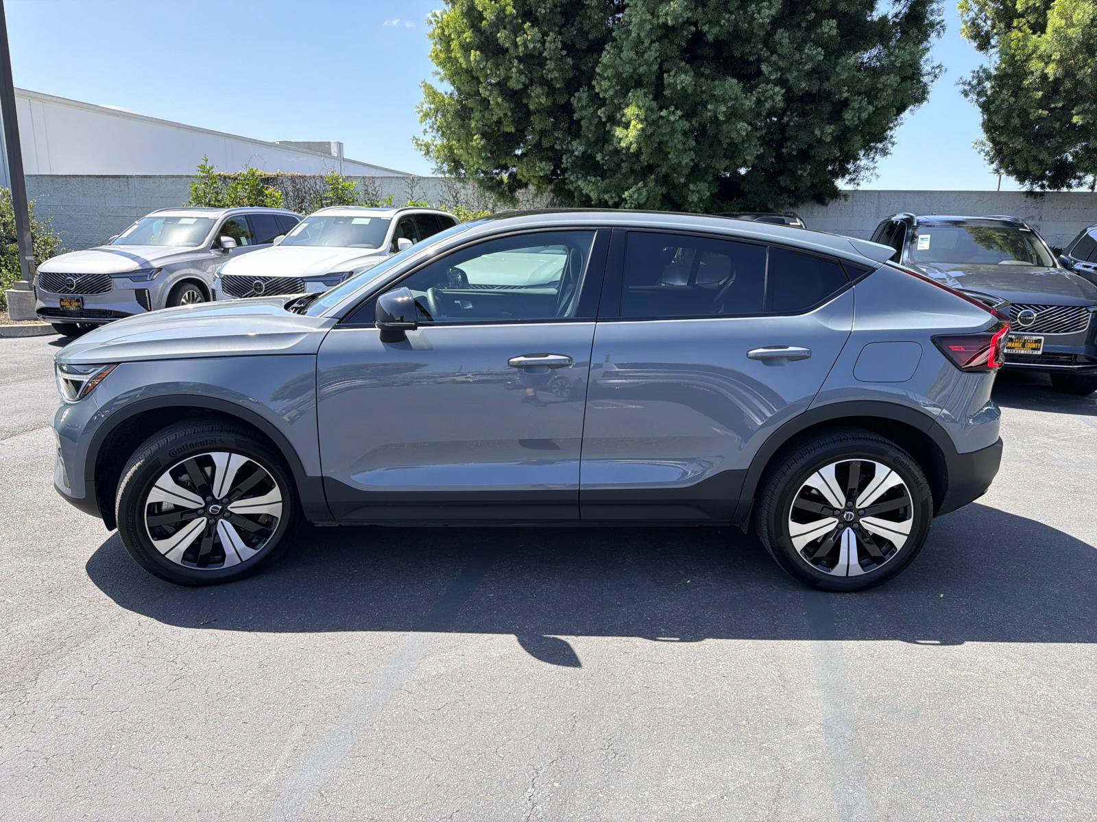 Certified 2023 Volvo C40 Recharge Core w/ Protection Package Premier AWD/4WD image 2
