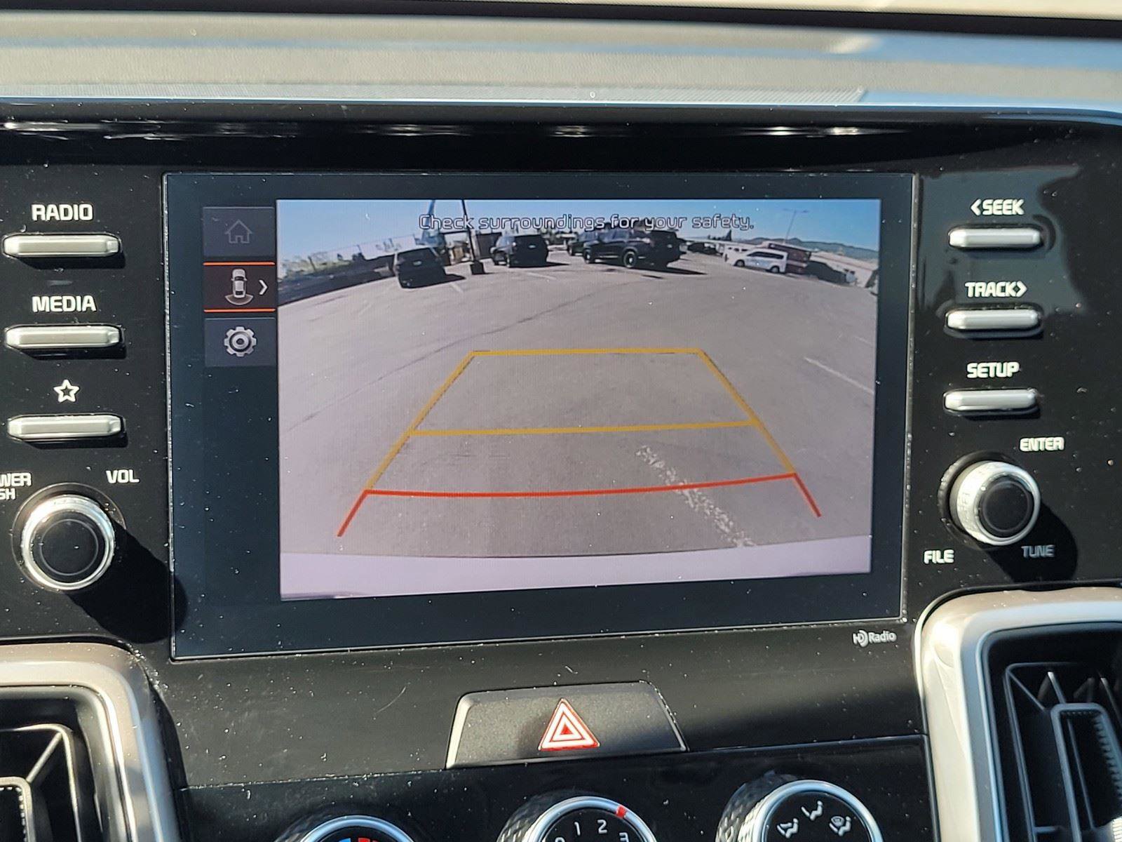 Used 2022 Kia Sorento LX image 15