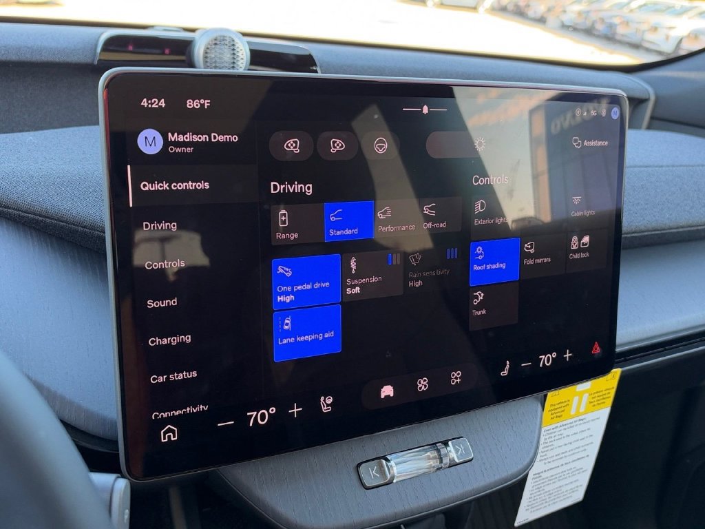 New 2027 Volvo EX60 Ultra AWD/4WD image 17