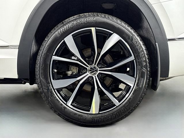 New 2026 Volkswagen Atlas SEL Premium R-Line AWD/4WD image 33
