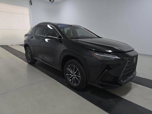 Used 2024 Lexus NX 250 FWD w/ Towing Package (2000 Lbs) image 3