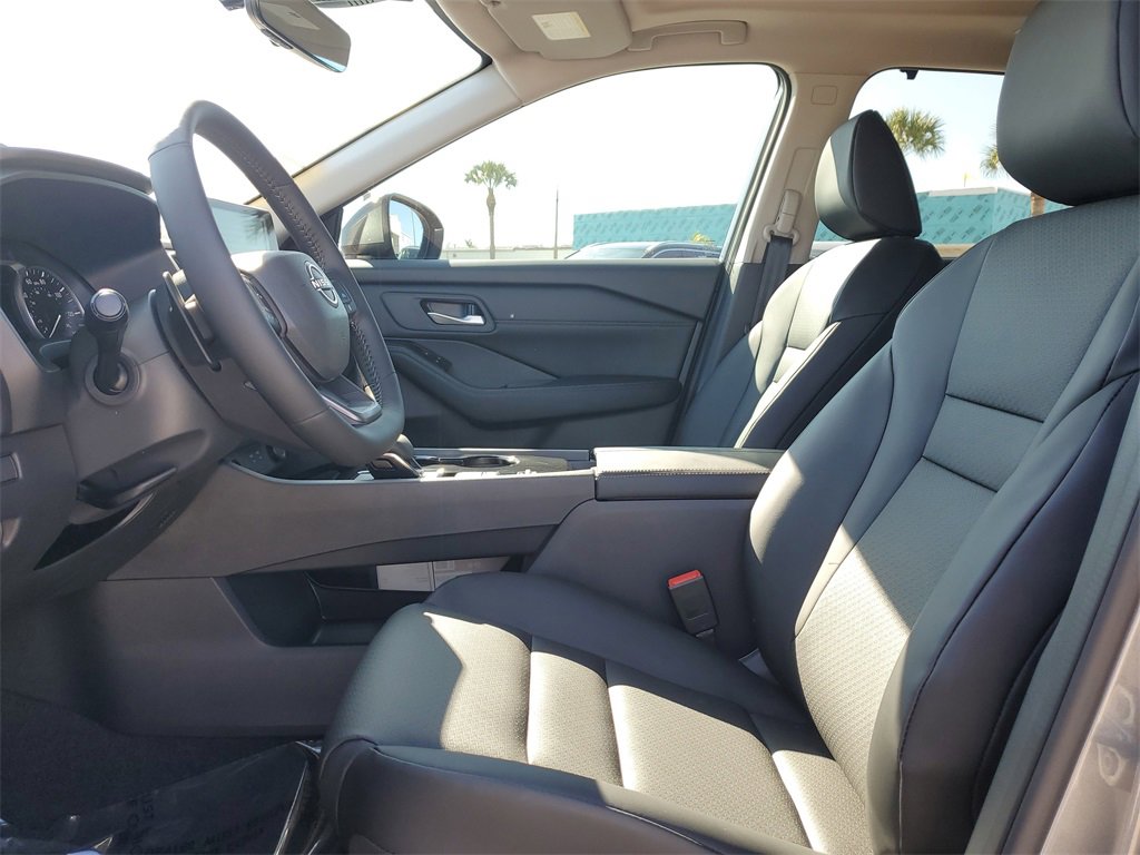 New 2026 Nissan Rogue SV w/ SV Premium Package image 9