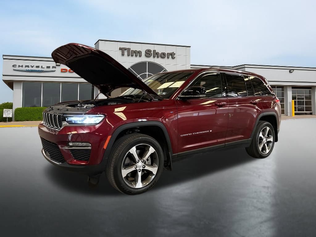 Used 2024 Jeep Grand Cherokee Limited 4xe image 14