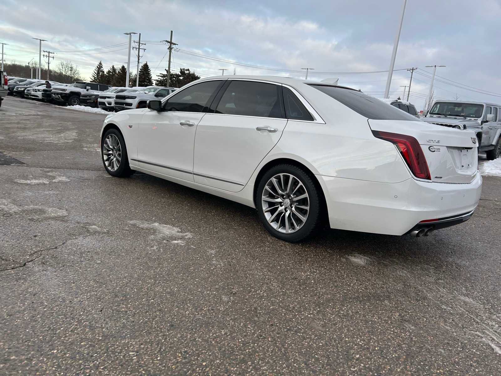 Used 2018 Cadillac CT6 Luxury image 21