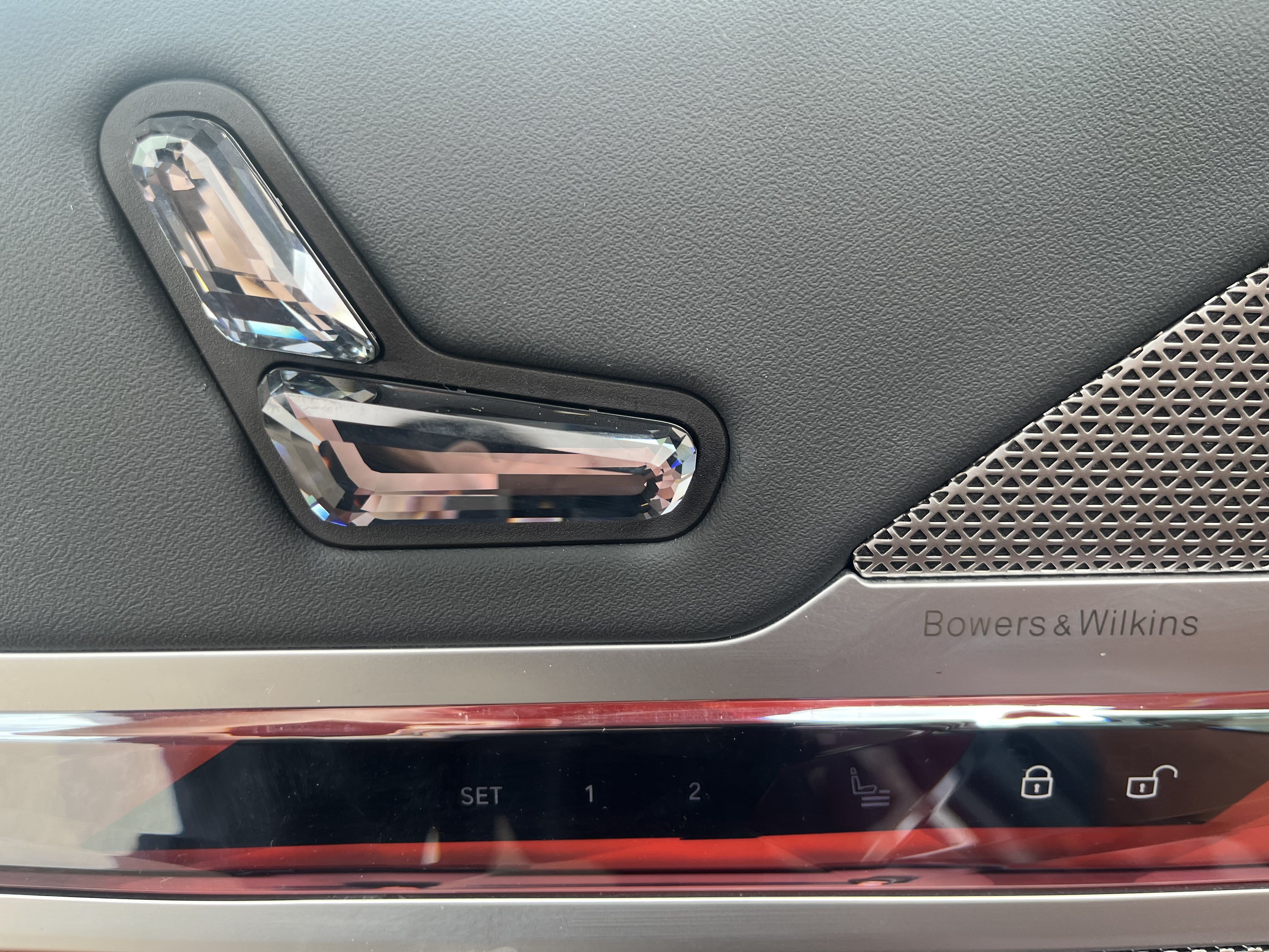 Certified 2023 BMW 760i xDrive AWD/4WD image 22
