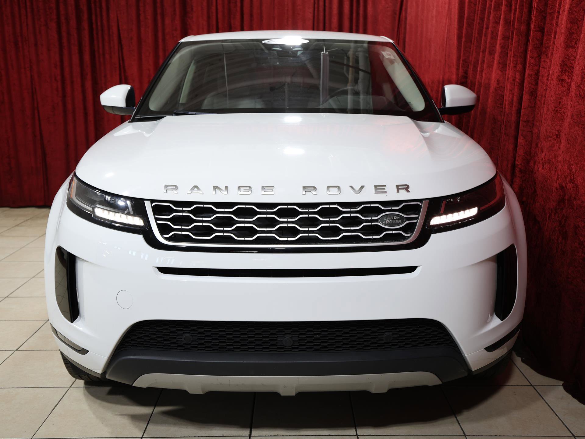 Used 2020 Land Rover Range Rover Evoque S image 9