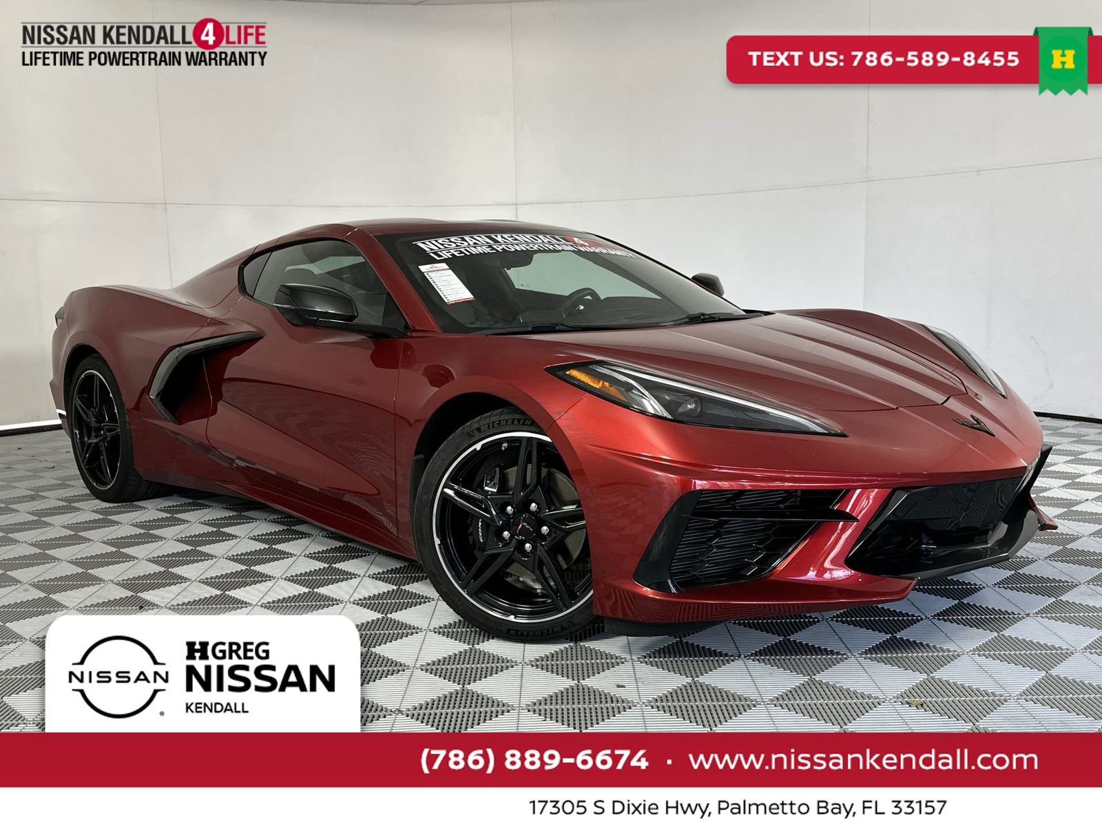 Used 2024 Chevrolet Corvette Stingray Coupe w/ 1LT RWD image 1