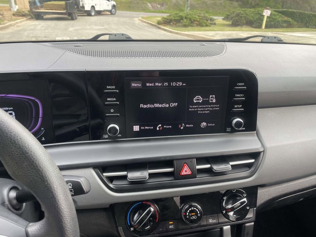 Used 2025 Kia Seltos LX image 24