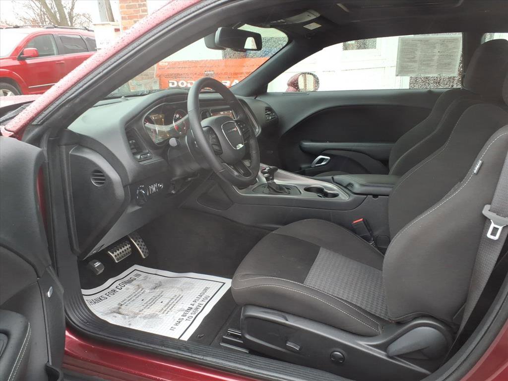 Used 2023 Dodge Challenger R/T image 9