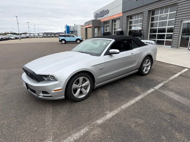Used 2013 Ford Mustang GT Premium image 3