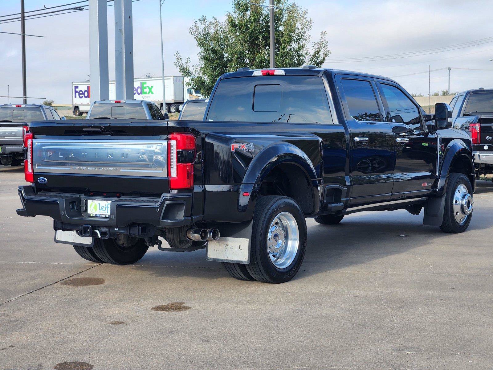 Certified 2024 Ford F450 Platinum w/ FX4 Off-Road Package AWD/4WD image 4