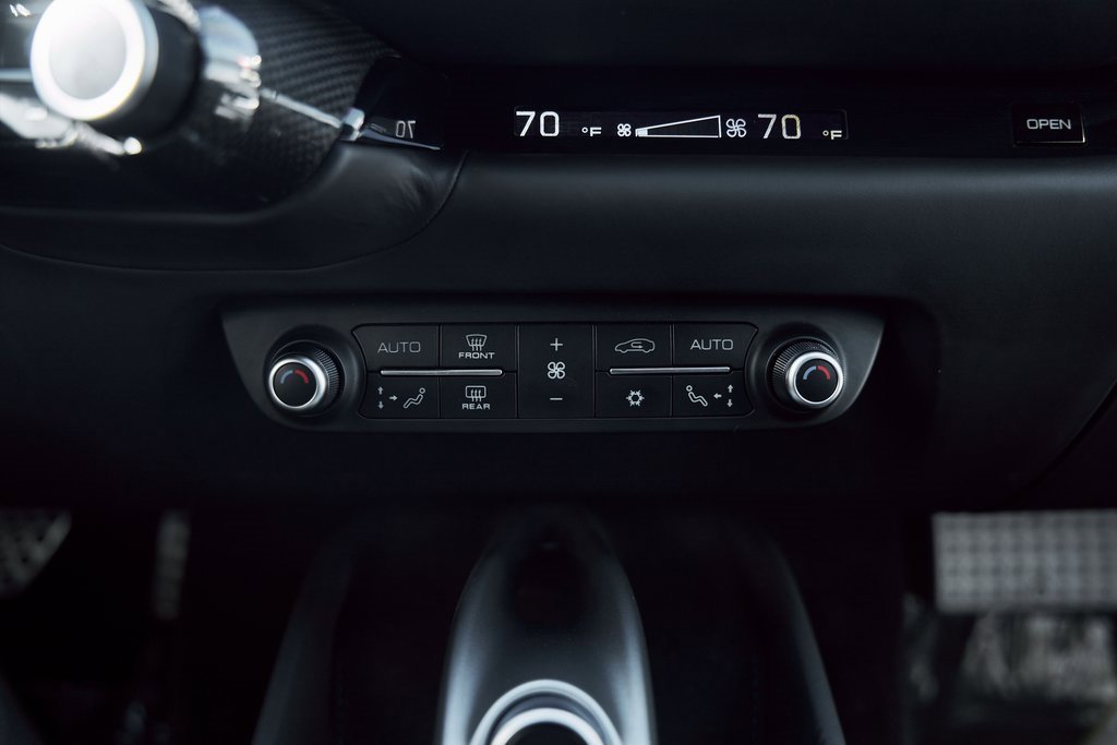 Used 2019 Ferrari 812 Superfast image 62