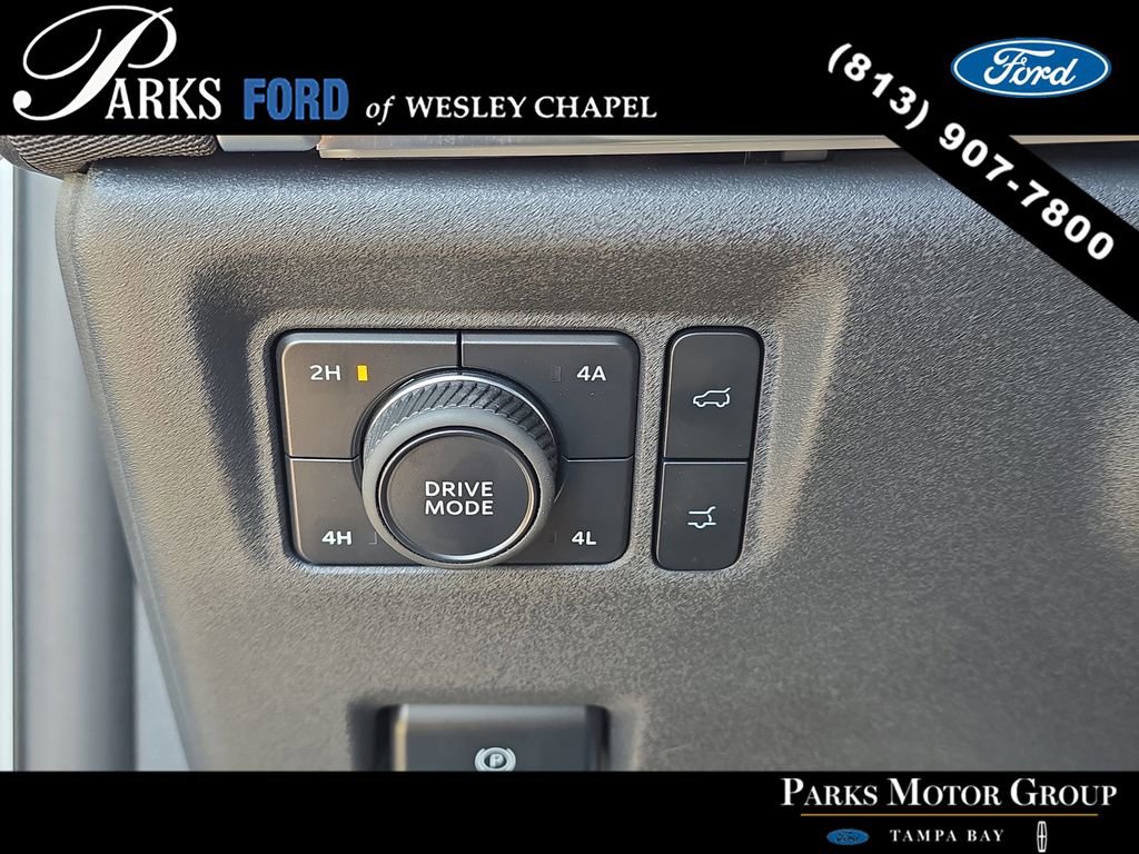 Certified 2025 Ford Expedition Platinum w/ Driver's Package image 28