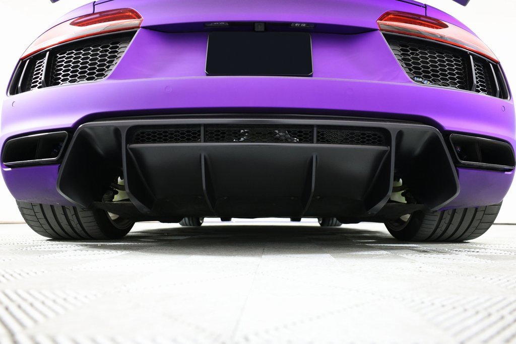 Used 2017 Audi R8 V10 w/ Carbon Exterior Package image 69