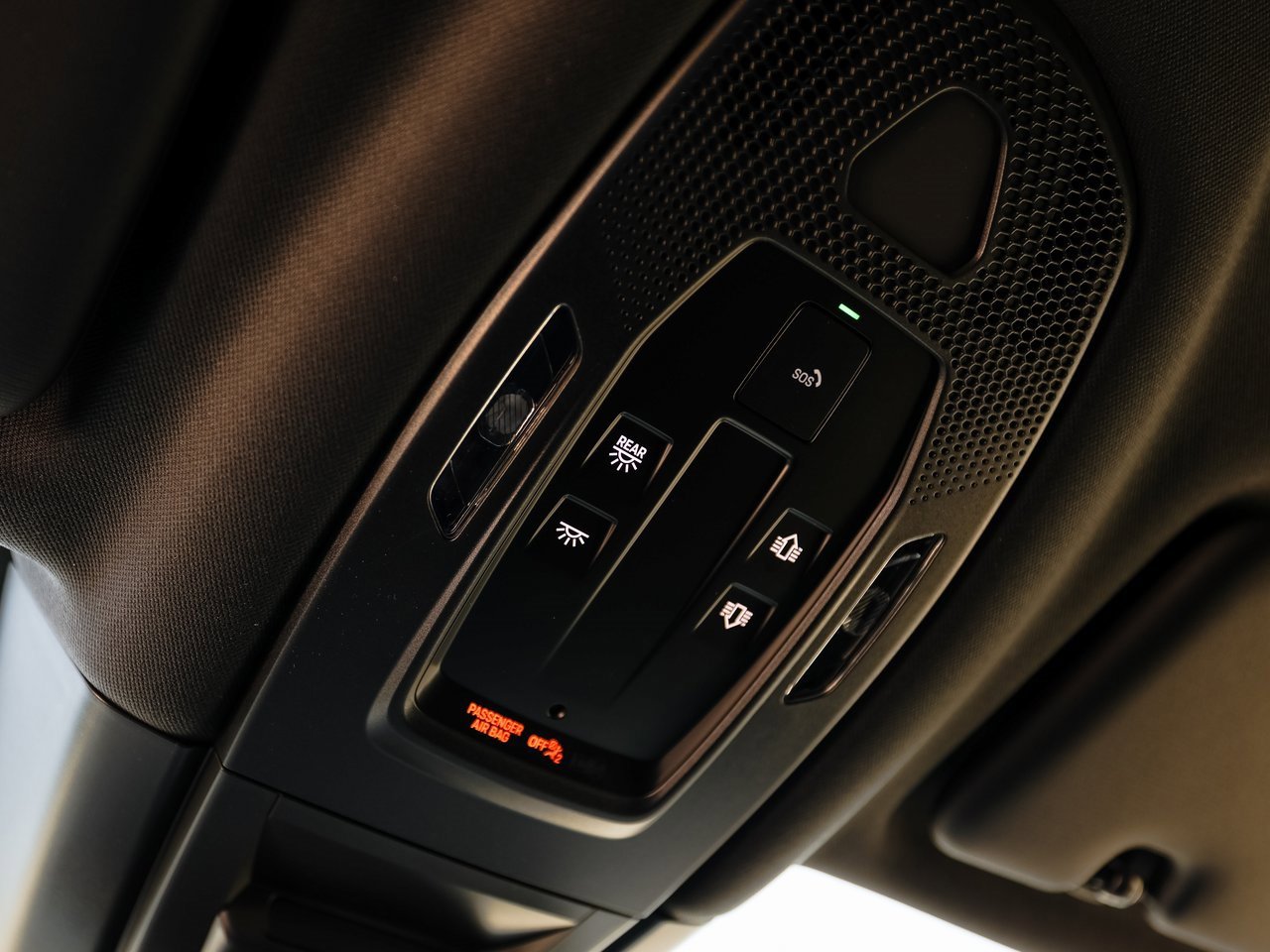 Certified 2025 Porsche Cayenne Coupe image 21