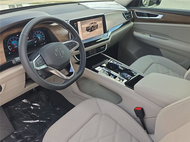 New 2026 Volkswagen Atlas SE FWD image 16