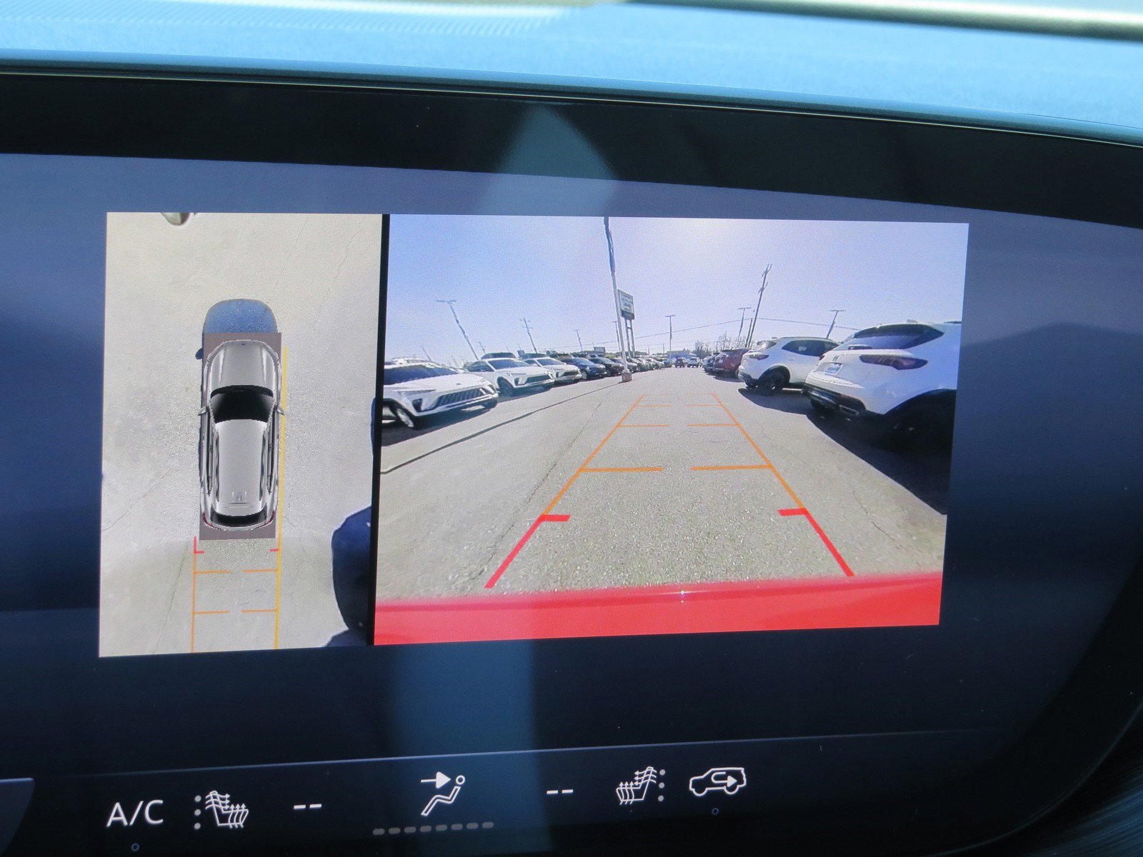 New 2025 Buick Envision Sport Touring image 29