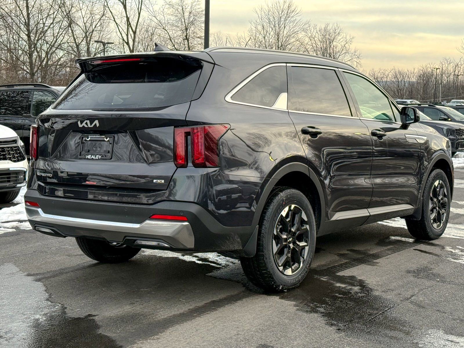 New 2026 Kia Sorento S w/ S Panoramic Sunroof Package image 7