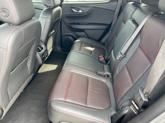 Certified 2021 Chevrolet Blazer RS w/ Enhanced Convenience Package AWD/4WD image 37