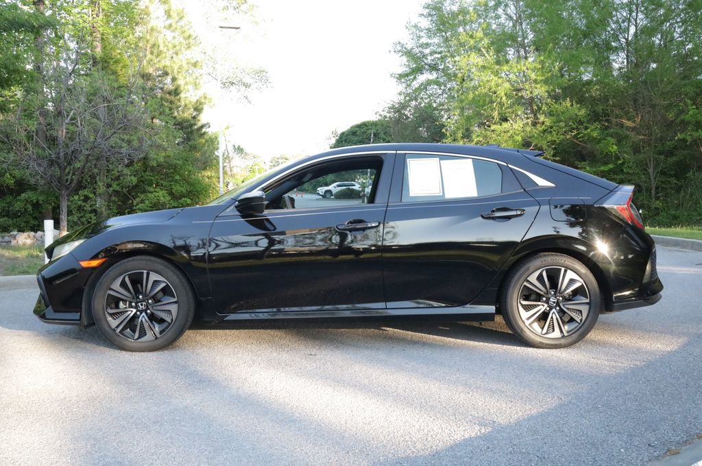 Used 2018 Honda Civic EX image 2