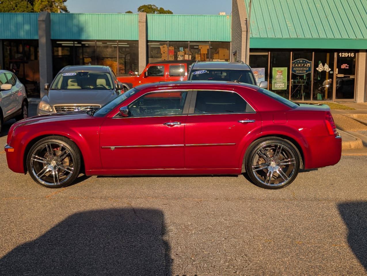 Used 2008 Chrysler 300 C RWD image 2